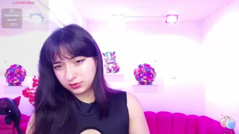 Snapshot of miss_dolly1 chatting on 07-27-26, 12:34 Melanie online show from 07-27-26, 12:34