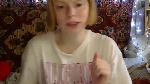 Elis online show from 05-25-26, 11:27