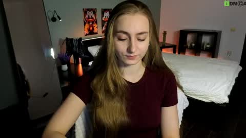 Emily online show from 04-20-26, 08:17