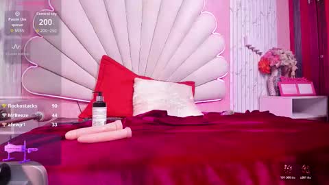 miss_evans_ online show from 10-25-25, 10:15