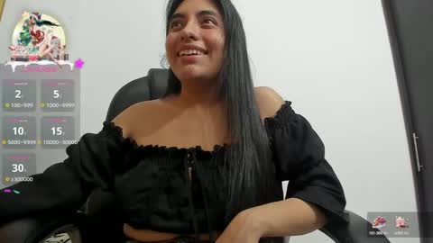 Snapshot of miss_eylens chatting on 12-24-24, 12:55 miss_eylens online show from 12-24-24, 12:55