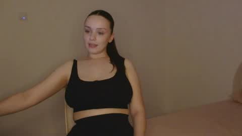 Snapshot of miss_georgia_ chatting on 06-01-26, 04:31 Georgia online show from 06-01-26, 04:31