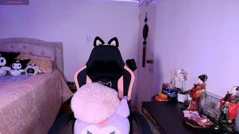 Snapshot of miss_hikikomori chatting on 04-02-26, 06:22 Asami online show from 04-02-26, 06:22