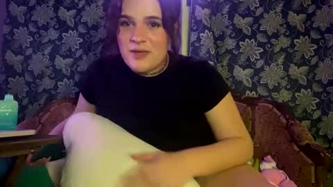 Snapshot of miss_honeypotpie chatting on 02-05-26, 06:40 miss_honeypotpie online show from 02-05-26, 06:40