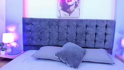 miss_horney online show from 12-22-25, 07:33