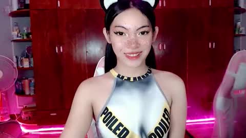 Snapshot of miss_hornydoll chatting on 10-11-25, 04:01 miss_hornydoll online show from 10-11-25, 04:01