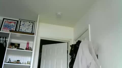 Miss Ivory online show from 04-16-26, 09:15