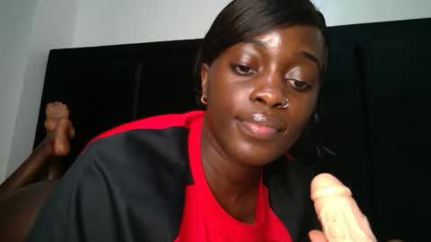 Snapshot of miss_jamilla255 chatting on 10-11-25, 10:52 SensuElle WHAT I DONT SHOW HERE... YOULL ONLY SEE IN PRIVATE online show from 10-11-25, 10:52