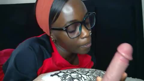 Snapshot of miss_jamilla255 chatting on 02-09-26, 06:28 SensuElle WHAT I DONT SHOW HERE... YOULL ONLY SEE IN PRIVATE online show from 02-09-26, 06:28