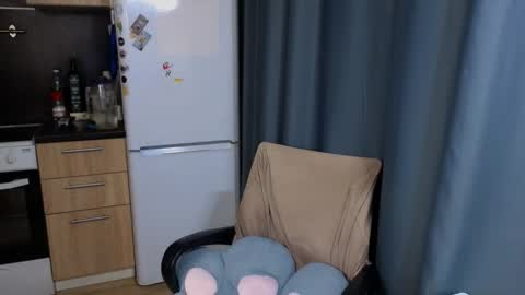 Snapshot of miss_jess_rabbit chatting on 12-03-25, 02:04 Jess online show from 12-03-25, 02:04