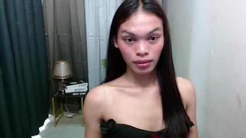 Snapshot of miss_jhes chatting on 01-18-26, 12:25 Jhes online show from 01-18-26, 12:25