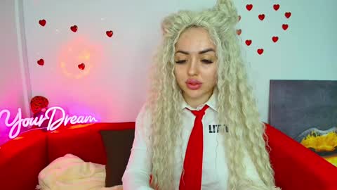 Snapshot of miss_kiten chatting on 02-01-25, 07:34 miss_kiten online show from 02-01-25, 07:34