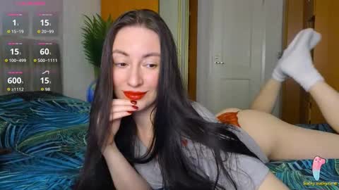 Laura online show from 03-02-26, 10:44