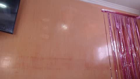 lilieth  online show from 12-21-25, 04:36