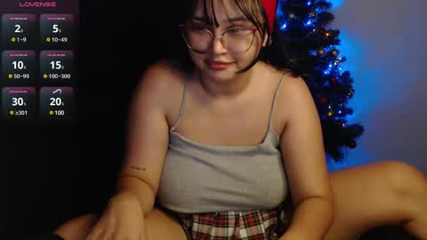 Snapshot of miss_ly_ chatting on 12-22-24, 08:38 ly independent model online show from 12-22-24, 08:38