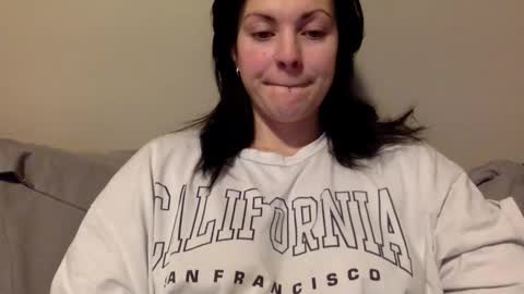 Snapshot of miss_maci_xo chatting on 02-28-26, 11:33 Maci online show from 02-28-26, 11:33