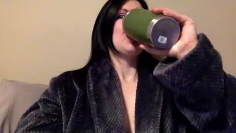 Snapshot of miss_maci_xo chatting on 03-20-26, 11:37 Maci online show from 03-20-26, 11:37