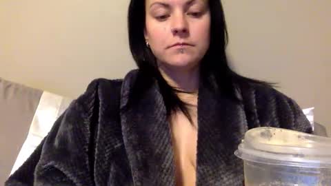 Snapshot of miss_maci_xo chatting on 04-18-26, 11:47 Maci online show from 04-18-26, 11:47