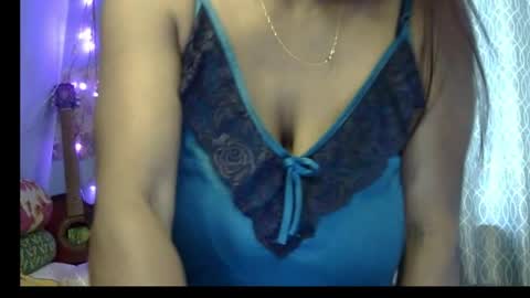 Snapshot of miss_mahi69 chatting on 05-08-26, 02:39 Mahi online show from 05-08-26, 02:39