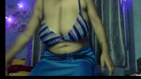 Snapshot of miss_mahi69 chatting on 05-09-26, 02:55 Mahi online show from 05-09-26, 02:55