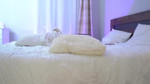 Maya online show from 03-08-25, 09:50