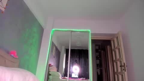 miss_medyson online show from 03-03-25, 07:43