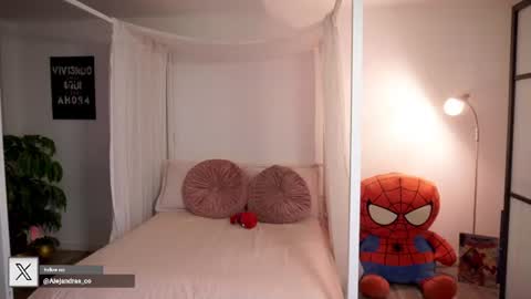 Alejandra online show from 06-12-26, 04:44