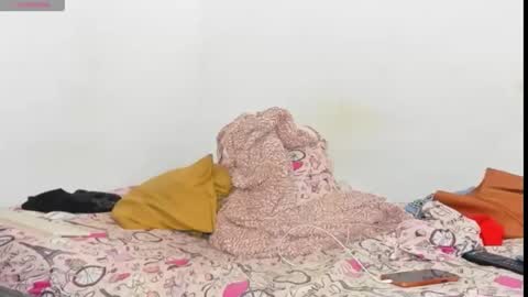 Ashley online show from 04-15-26, 07:58