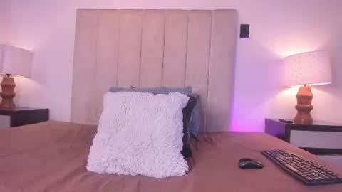 Snapshot of miss_milf_ chatting on 06-26-26, 07:51 miss_milf_ online show from 06-26-26, 07:51