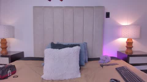 Snapshot of miss_milf_ chatting on 07-08-26, 08:02 miss_milf_ online show from 07-08-26, 08:02