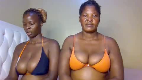 Snapshot of miss_milly1 chatting on 02-16-26, 12:01 MILLY online show from 02-16-26, 12:01