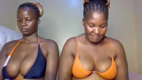 Snapshot of miss_milly1 chatting on 02-23-26, 07:22 MILLY online show from 02-23-26, 07:22