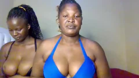 Snapshot of miss_milly1 chatting on 04-28-26, 07:02 MILLY online show from 04-28-26, 07:02