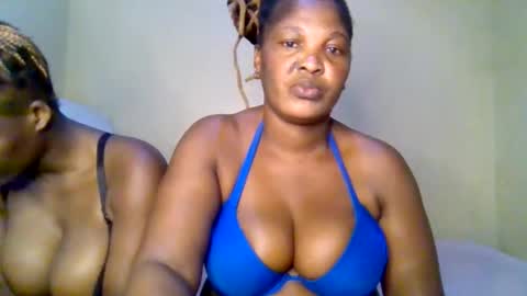 Snapshot of miss_milly1 chatting on 06-01-26, 11:23 MILLY online show from 06-01-26, 11:23