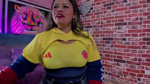 Miss Pecados online show from 06-17-26, 08:54