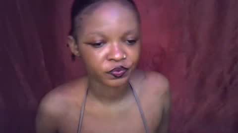 miss_rihanna2 online show from 10-27-25, 08:51