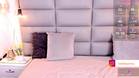 Snapshot of miss_ross_ chatting on 10-12-25, 04:33 onlyfanskataleyaross online show from 10-12-25, 04:33