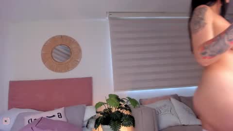 Sofia Alvarez online show from 01-15-25, 05:58