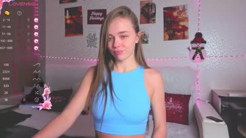 Bella online show from 03-16-26, 03:27