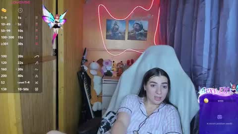 Snapshot of miss_tasy chatting on 02-21-25, 02:27 Melanie January 15th is my birthday there will be an interesting show online show from 02-21-25, 02:27