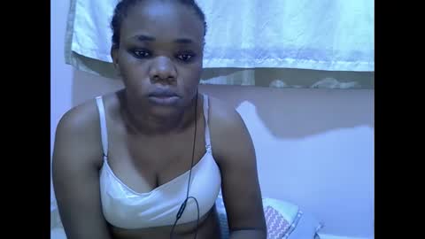Snapshot of miss_velour chatting on 04-28-26, 04:06 miss_velour online show from 04-28-26, 04:06