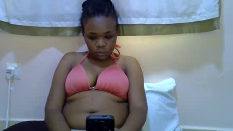 Snapshot of miss_velour chatting on 04-30-26, 07:36 miss_velour online show from 04-30-26, 07:36