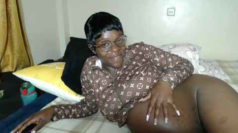 Snapshot of miss_wetcherry chatting on 06-25-26, 05:12 Cherie Independent model online show from 06-25-26, 05:12