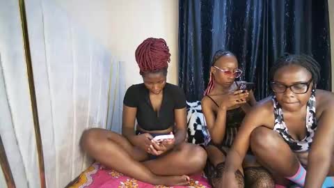 miss_worldfire online show from 10-13-25, 09:48