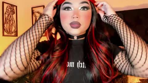 miss_zz online show from 11-11-25, 06:41