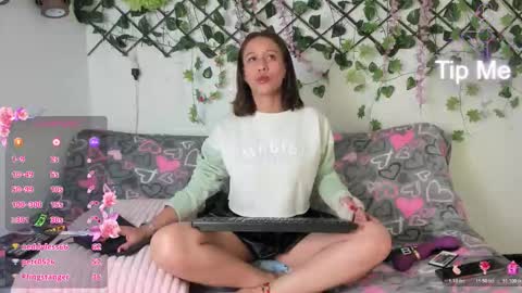 Missangel 8 online show from 01-17-26, 06:29