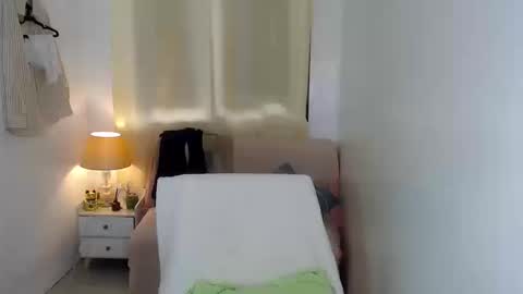 Snapshot of missangelxxx chatting on 09-24-25, 02:59 missangelxxx online show from 09-24-25, 02:59