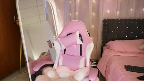 missara_ online show from 03-21-26, 07:06