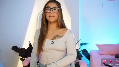 Snapshot of missara_ chatting on 05-12-26, 12:19 missara_ online show from 05-12-26, 12:19