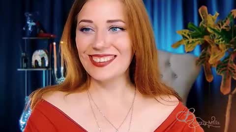 Snapshot of missbeverlymills chatting on 06-10-26, 10:58 The divine Beverly online show from 06-10-26, 10:58